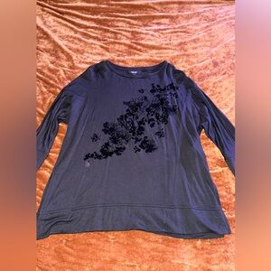 Simply, Vera Wang Black Floral Sweater